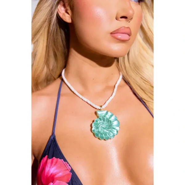 Aqua Green Resin Shell Rope Necklace - glamourwo.com | ladies' apparel & accessories & shoes* Cheap